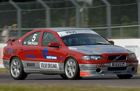 Andreas Simonsen i sin S60 Challenge racer.